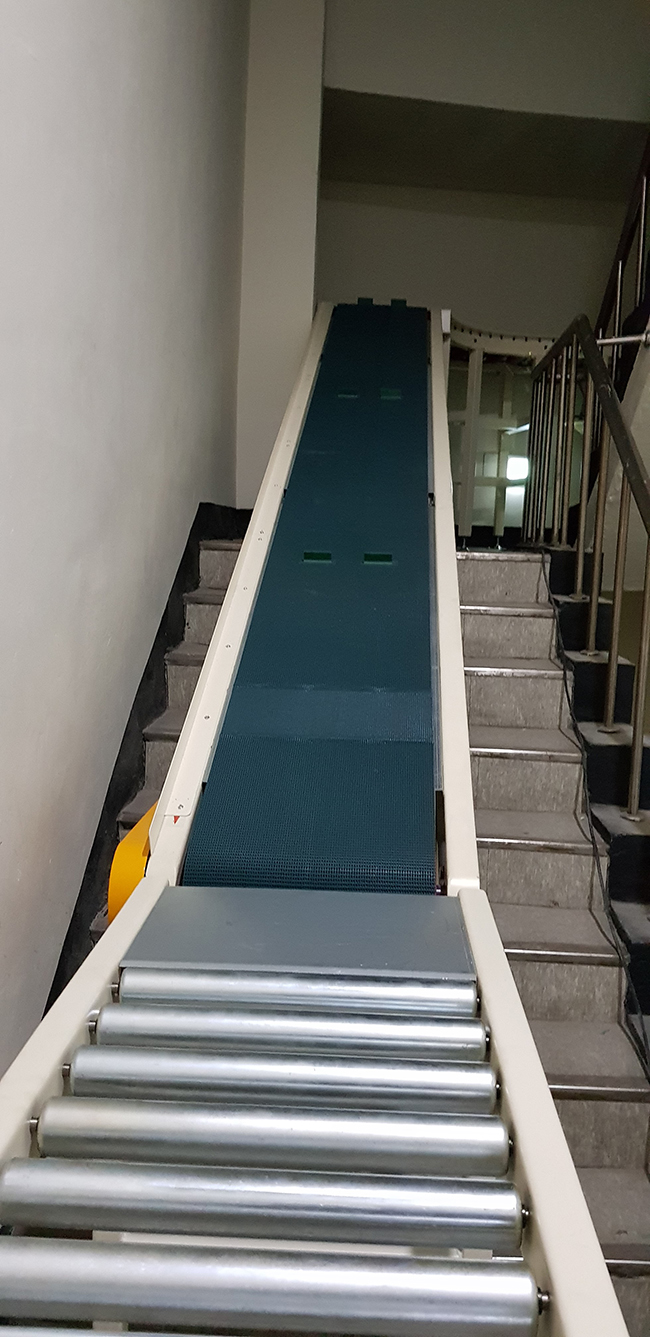 커브르롤러컨베이어